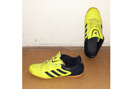 Sálovky Adidas žluto-černé, vel. 42,5