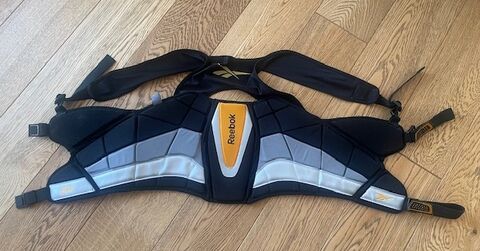 Chránič ledvin dětský Reebok